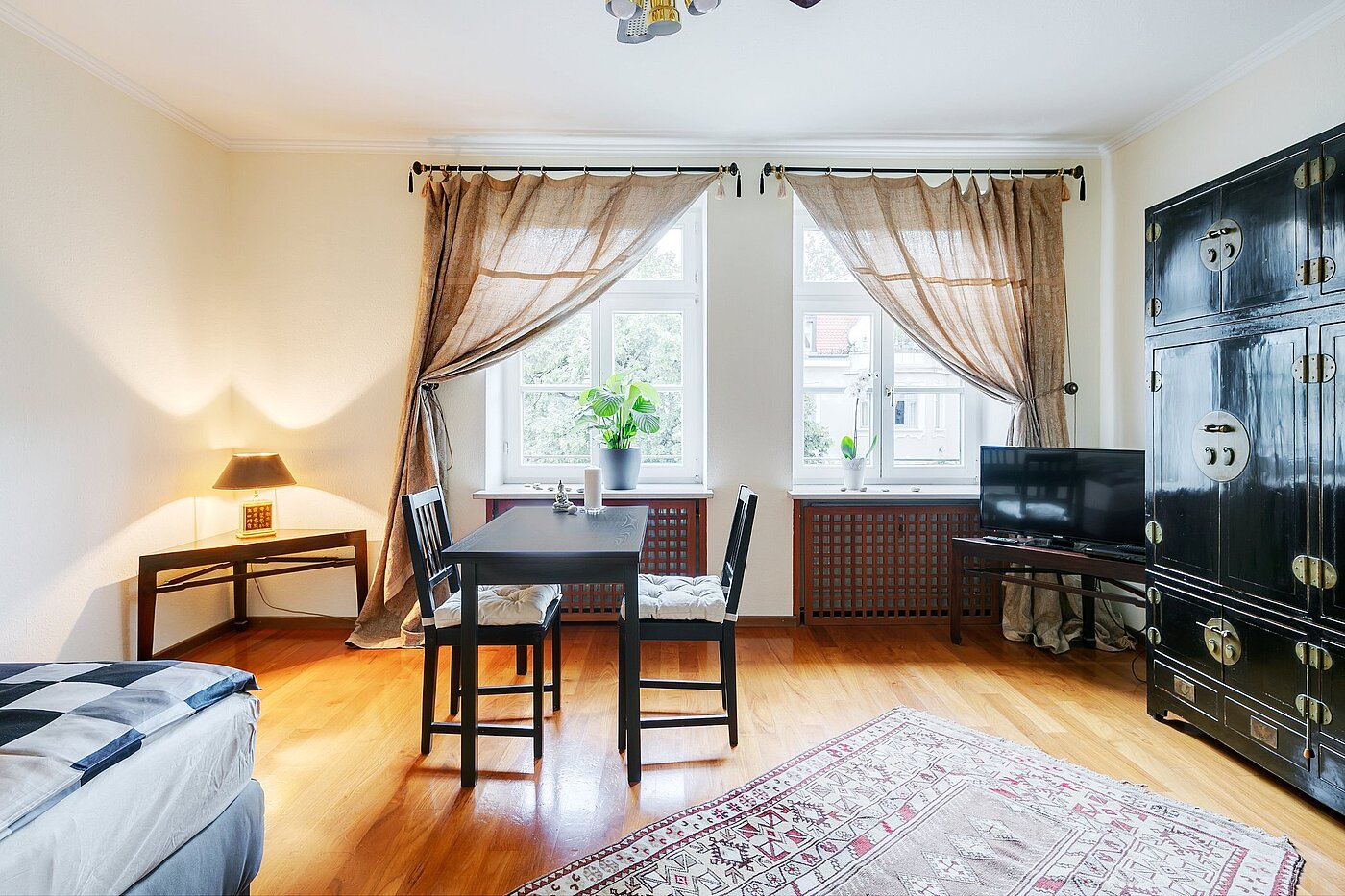 多层公寓 与 1 房间 | München-Ludwigsvorstadt | 2108ML5 | Wohn-/Schlafbereich mit...
