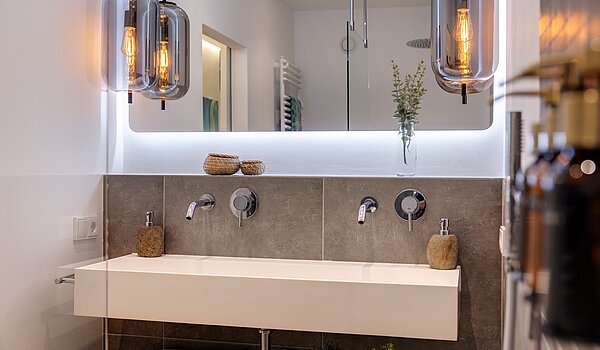 多层公寓 与 3 房间 | München-Sendling | 70167 | Doppelwaschbecken