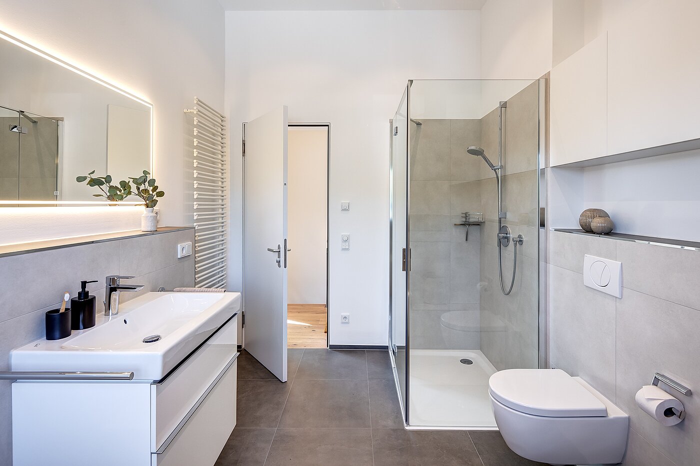 复式公寓 与 4 房间 | München-Obermenzing | 701553 | ...und bodengleicher Dusche