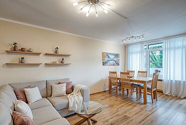 Neuaubing：到家或确保返回 - 宽敞的四居室公寓 - 定期出租