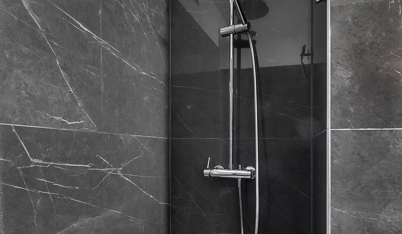 高架层 与 2 房间 | München-Lehel | 2012ML1 | ...begehbarer Dusche