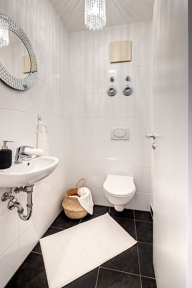 多层公寓 与 2.5 房间 | München-Schwanthalerhöhe | 2210ML2 | Gäste-WC