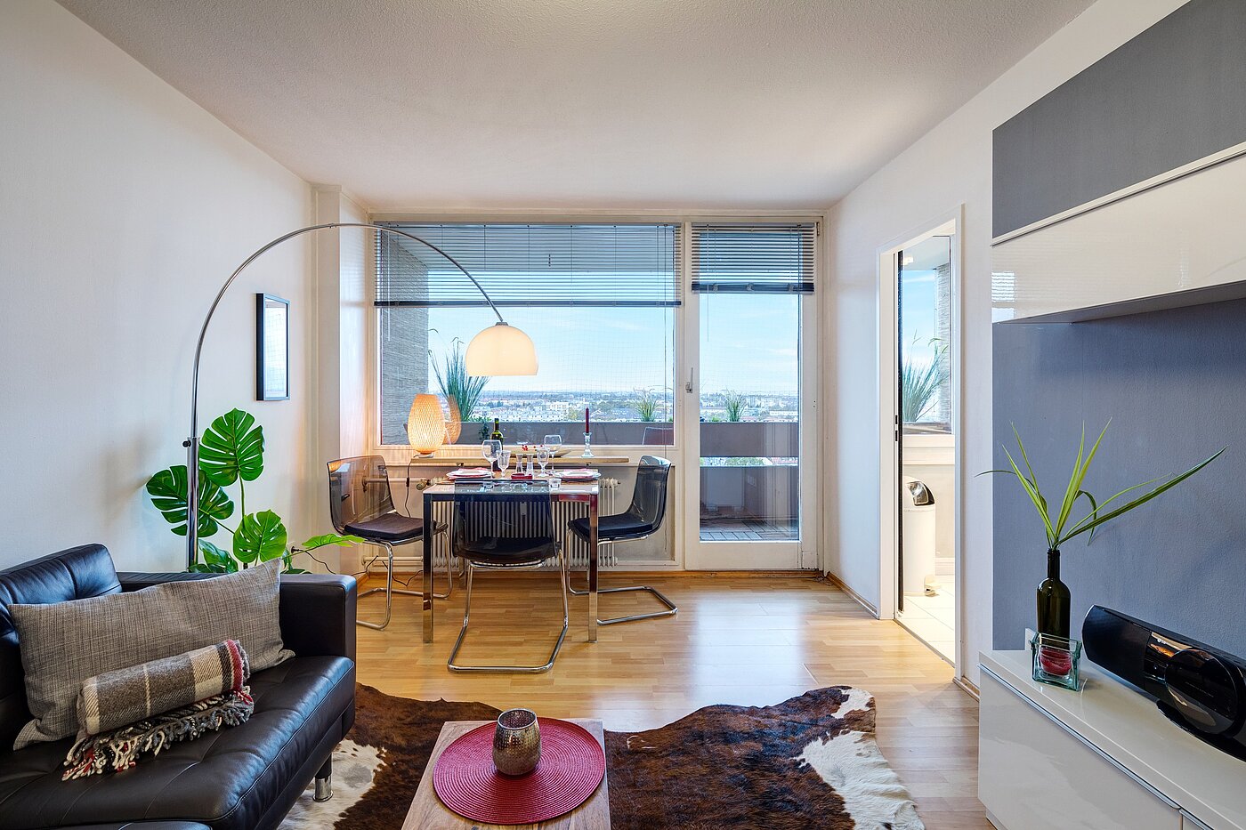 多层公寓 与 1 房间 | München-Laim | 70175 | ...mit Platz zum Essen