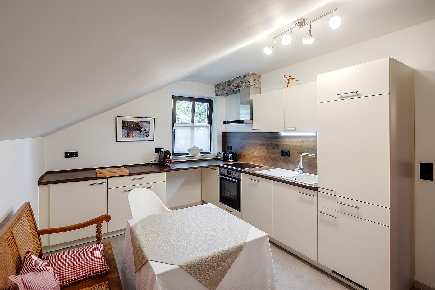 独栋住宅 与 4 房间 | Neubiberg | 70429 | Küche im OG