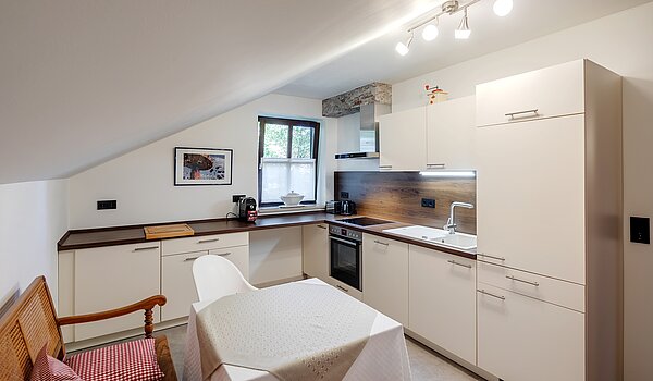 独栋住宅 与 4 房间 | Neubiberg | 70429 | Küche im OG