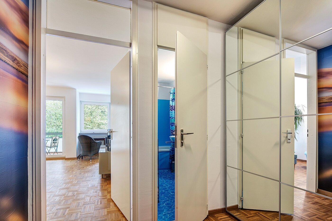 多层公寓 与 1.5 房间 | München-Sendling-Westpark | 2207ML4 | ...mit Spiegelschrank