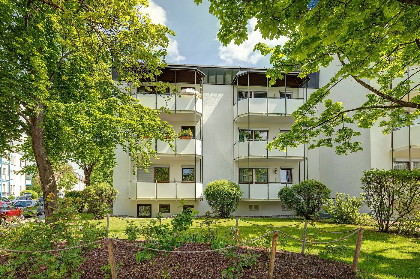 多层公寓 与 2 房间 | München-Allach | 1903ML6 | Hausansicht