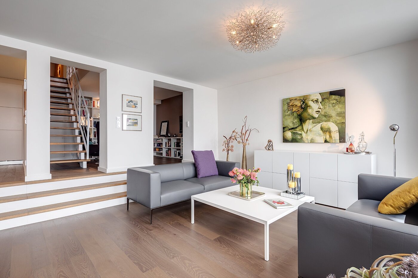 多层公寓 与 5 房间 | München-Maxvorstadt | 1807ML1 | Blick in den