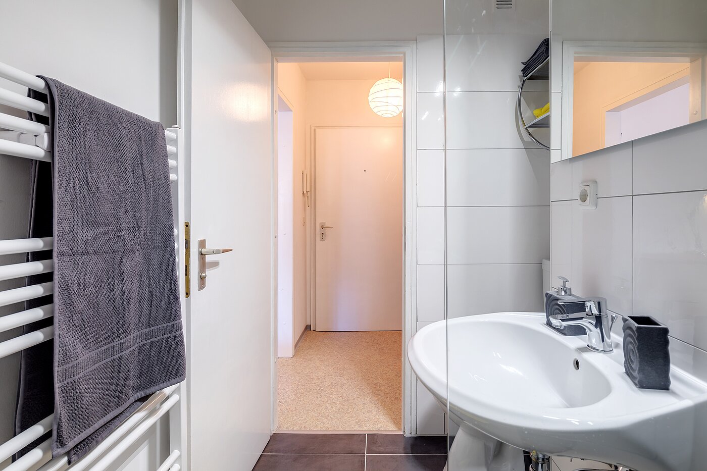 多层公寓 与 1 房间 | München-Neuhausen | 2301ML8 | ...und Handtuchheizkörper