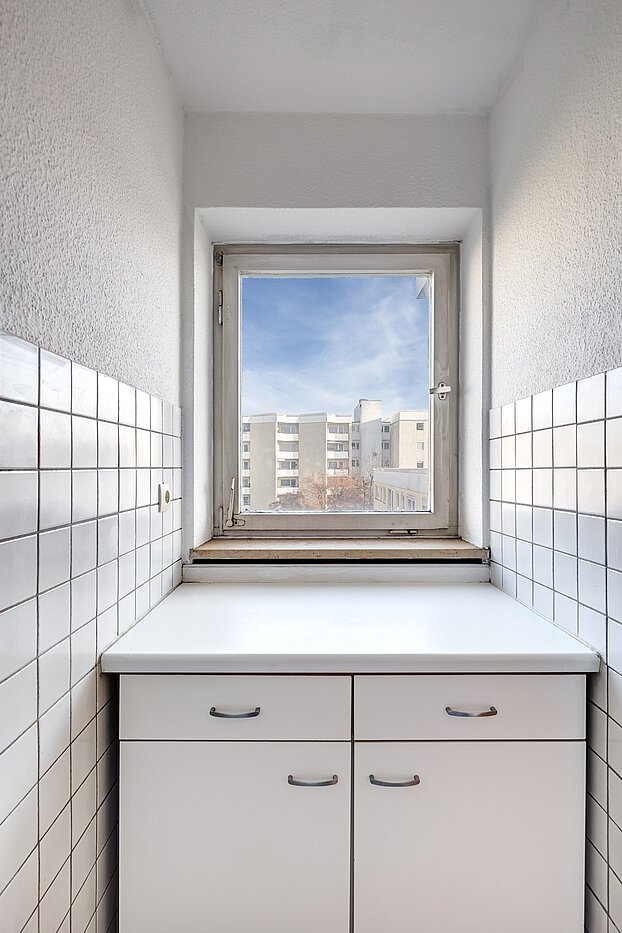 多层公寓 与 2 房间 | München-Freimann | 70158 | ...mit Fenster