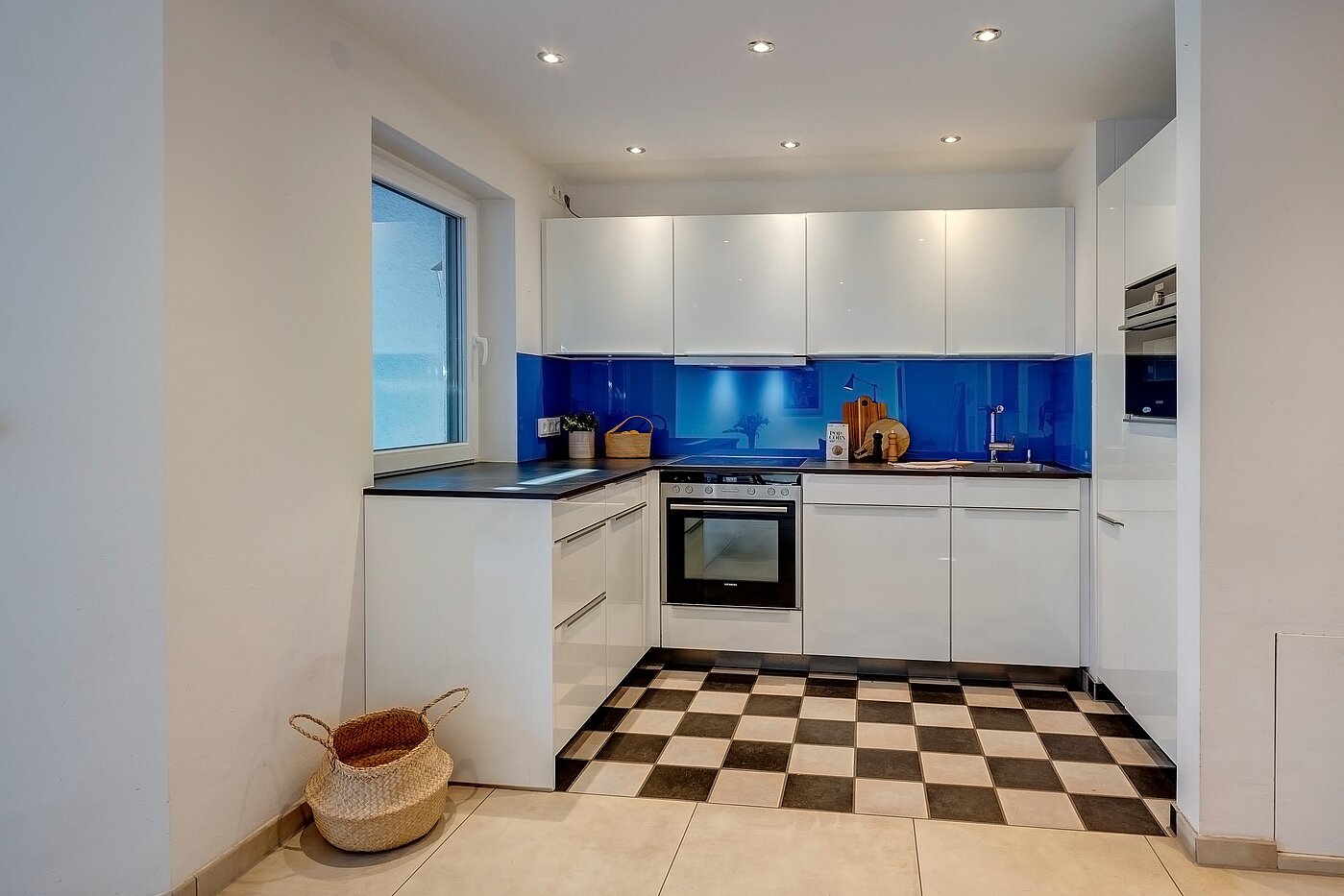 多层公寓 与 4 房间 | Ismaning | 700081 | Hochwertige, offene Küche
