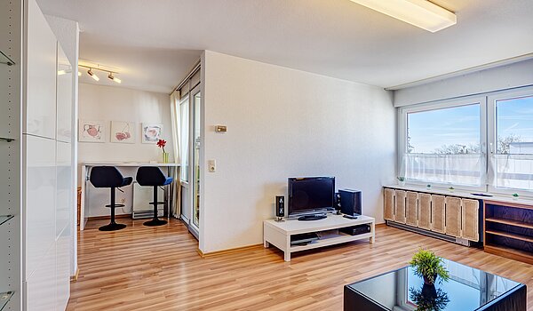 多层公寓 与 2.5 房间 | München-Hadern | 70393 | ...zur Ess-Diele hin offen