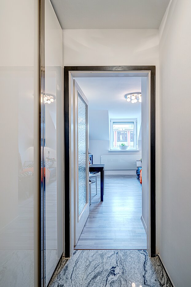 多层公寓 与 1 房间 | München-Maxvorstadt | 70467 | Diele mit...