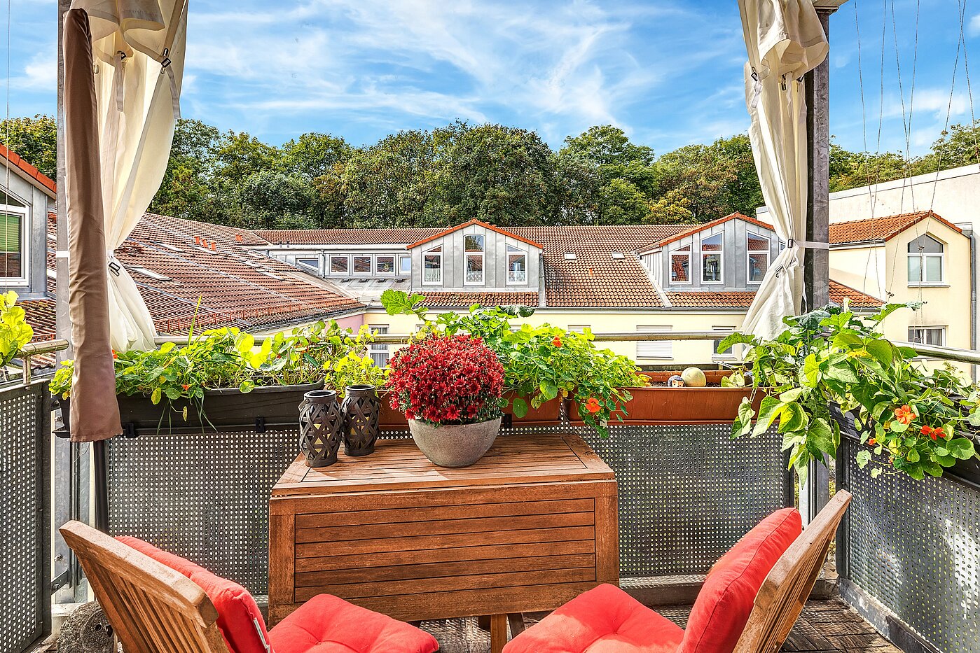多层公寓 与 2.5 房间 | Eching | 70100 | Gemütlicher Balkon