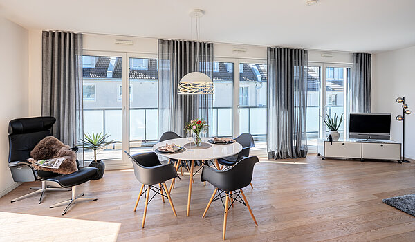 顶层公寓 与 2 房间 | München-Bogenhausen | 70385 | ...Essbereich...