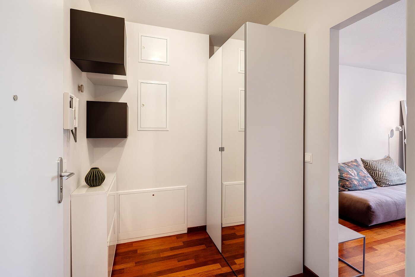 一楼公寓 与 1.5 房间 | München-Sendling | 702632 | Eingangsbereich mit Schrank...