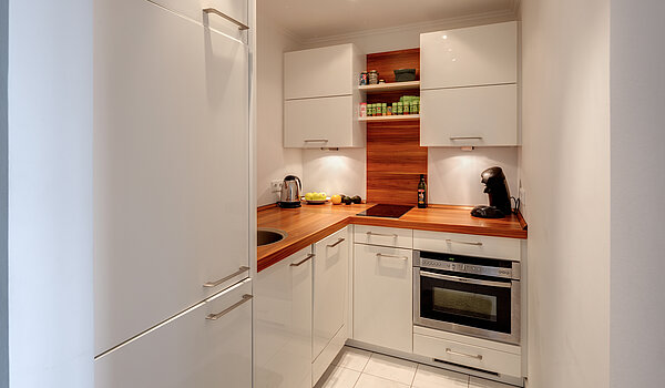 公寓 与 1 房间 | München-Allach | 70298 | Schöne Eckküche