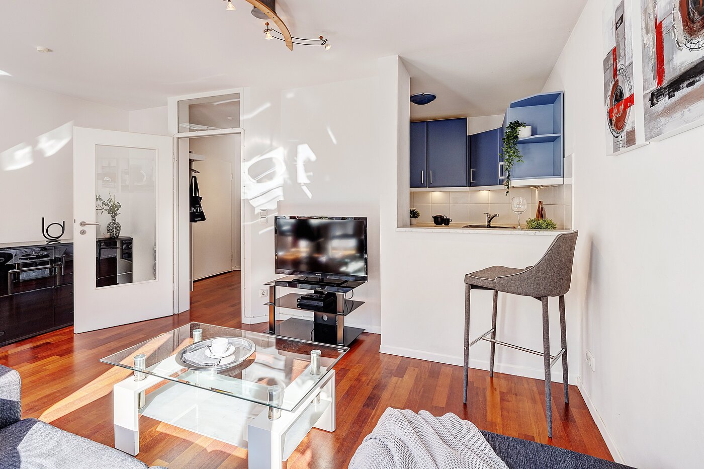 多层公寓 与 3 房间 | München-Schwabing | 2202ML12 | ...Ausstattung...