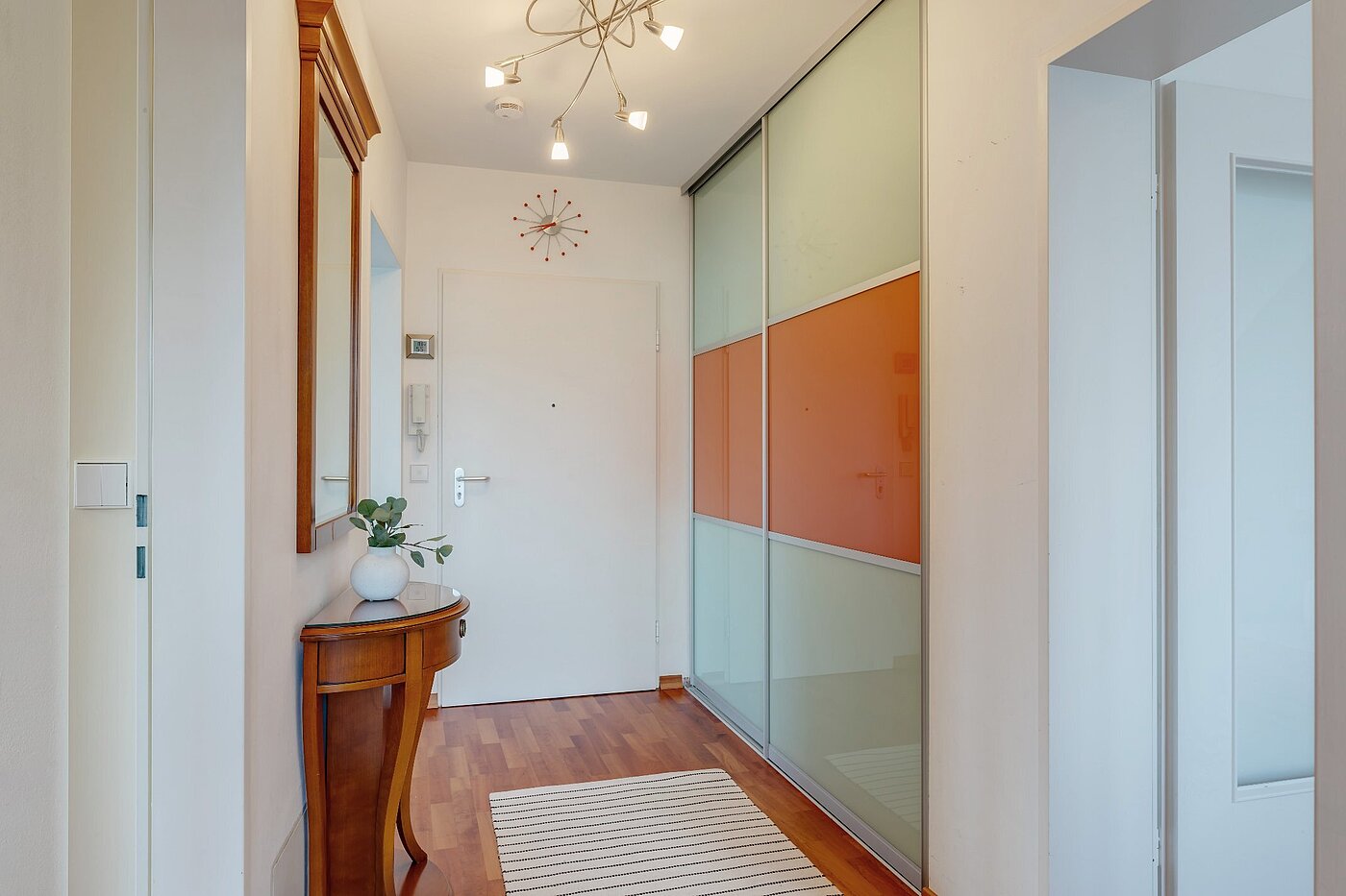 阁楼公寓 与 2 房间 | München-Sendling | 1911ML4 | Diele mit Einbauschrank