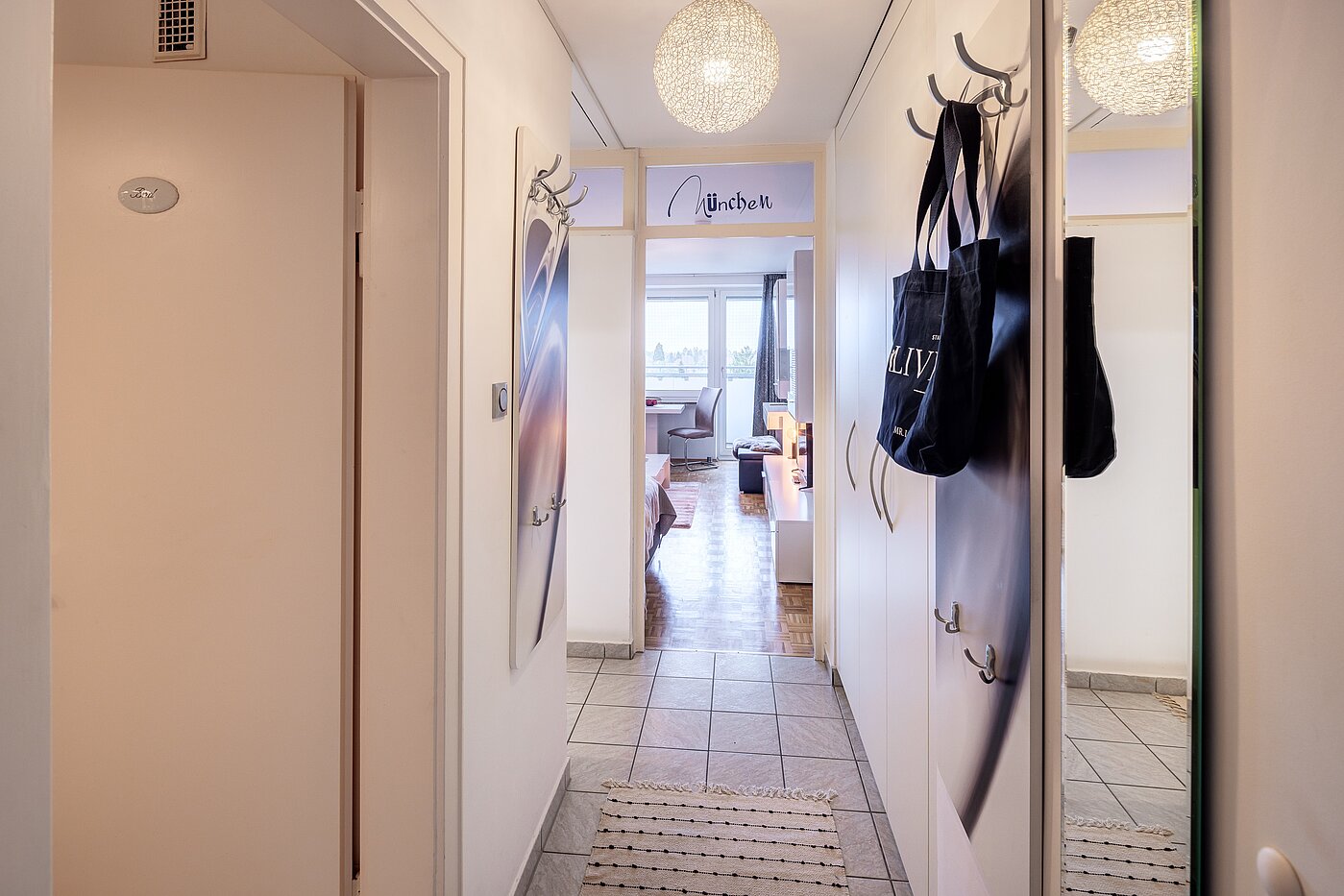 公寓 与 1 房间 | München-Forstenried | 70190 | Diele mit...