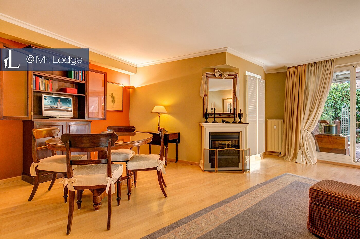 多层公寓 与 2 房间 | München-Schwabing | 1605ML1 | Essbereich