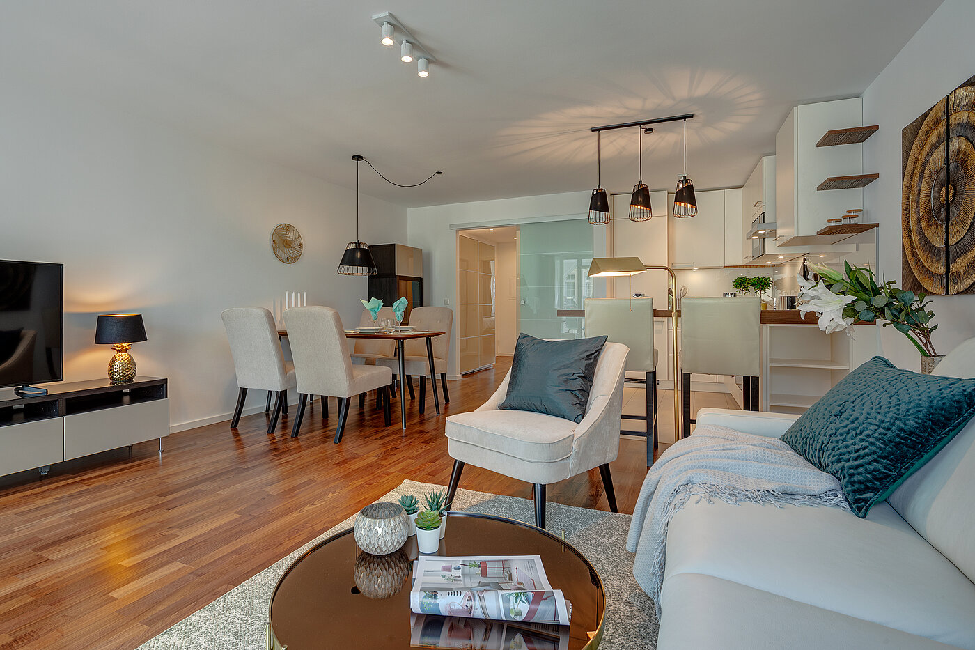 多层公寓 与 2 房间 | München-Schwabing | 70434 | Exklusiv und...