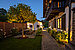 特殊房产 与 15 房间 | Bad Wiessee | 701592 | Chalet II Innenhof | Thumbnail