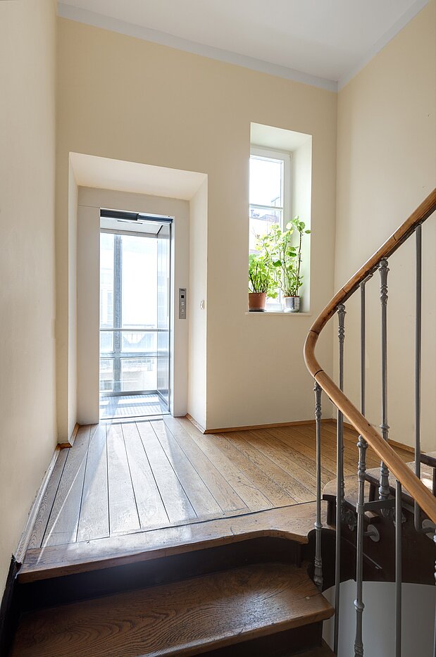 多层公寓 与 5 房间 | München-Altstadt | 700121 | ...mit Lift an der...