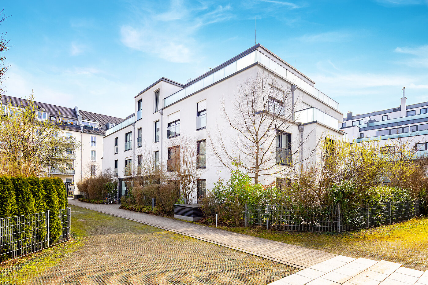 顶层公寓 与 2 房间 | München-Bogenhausen | 70385 | Hausansicht mit...