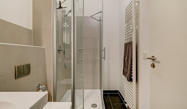 多层公寓 与 1 房间 | München-Ramersdorf | 70474 | Badezimmer