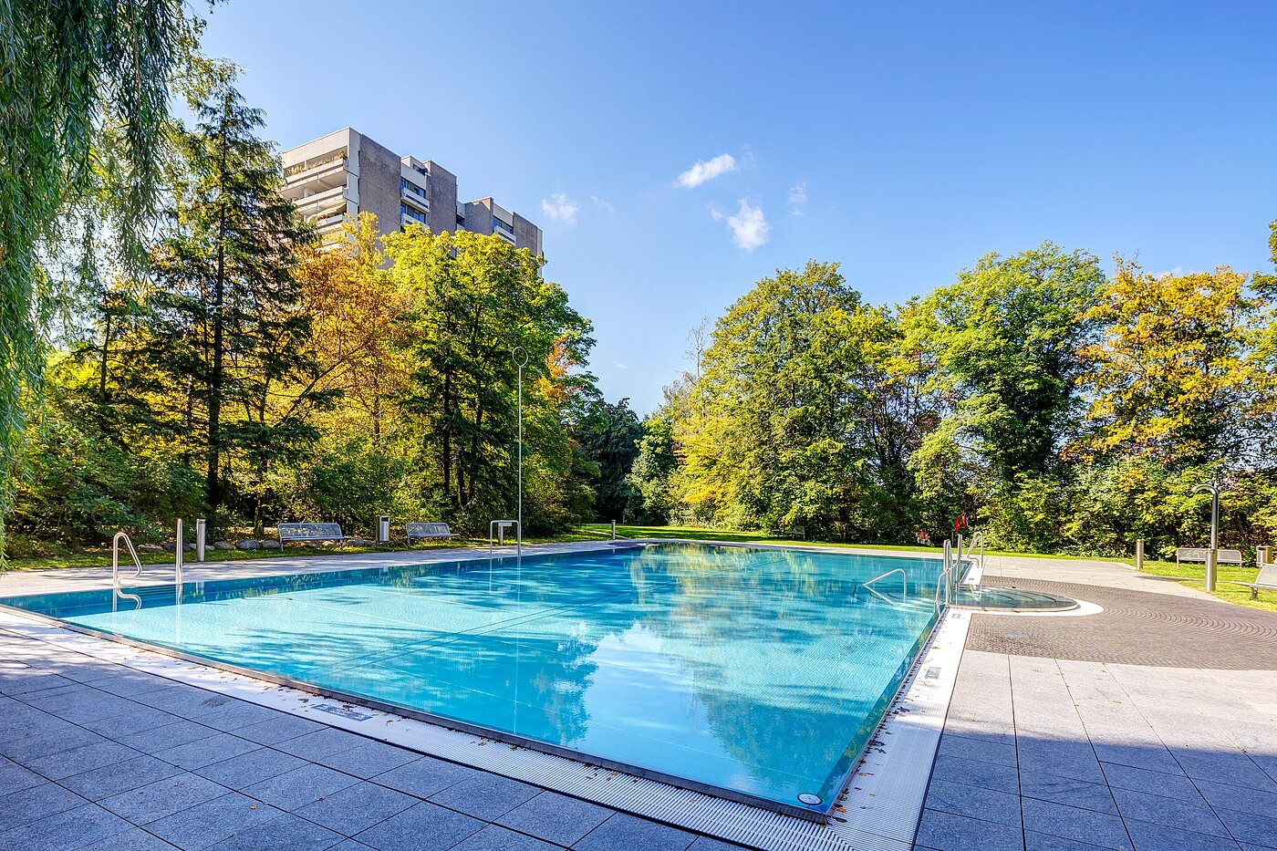 多层公寓 与 1 房间 | München-Solln | 700901 | ...Schwimmbad