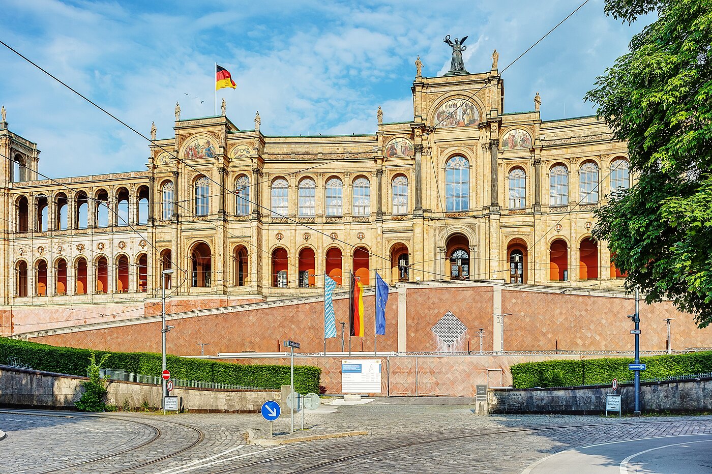 多层公寓 与 1 房间 | München-Haidhausen | 70022 | In nächster Nähe