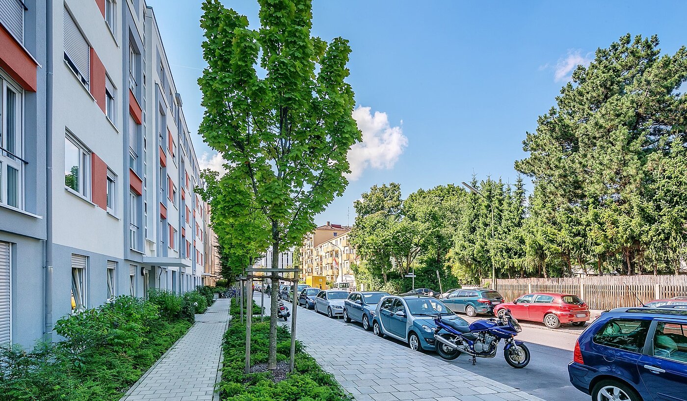 多层公寓 与 2 房间 | München-Milbertshofen | 2004ML3 | gepflegte Anlage