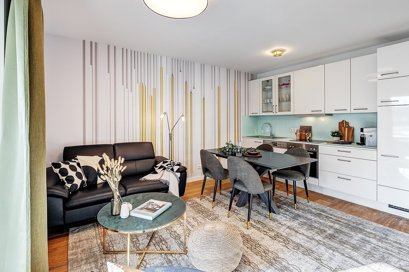 一楼公寓 与 2 房间 | München-Riem | 2201ML1 | Essbereich mit...