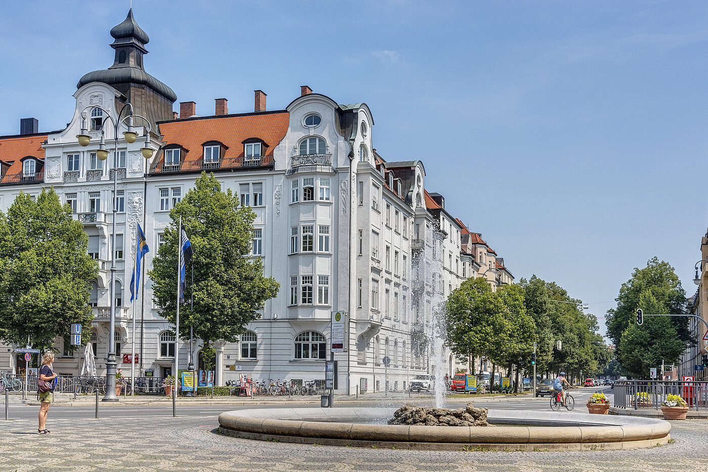 顶层公寓 与 2 房间 | München-Bogenhausen | 70385 | Unweit vom...