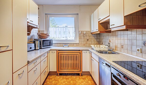 多层公寓 与 2.5 房间 | München-Hadern | 70393 | Küche mit Fenster...