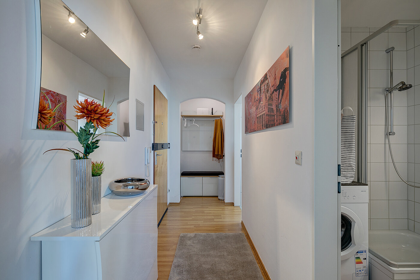 多层公寓 与 2 房间 | München-Moosach | 70407 | Eingangsbereich