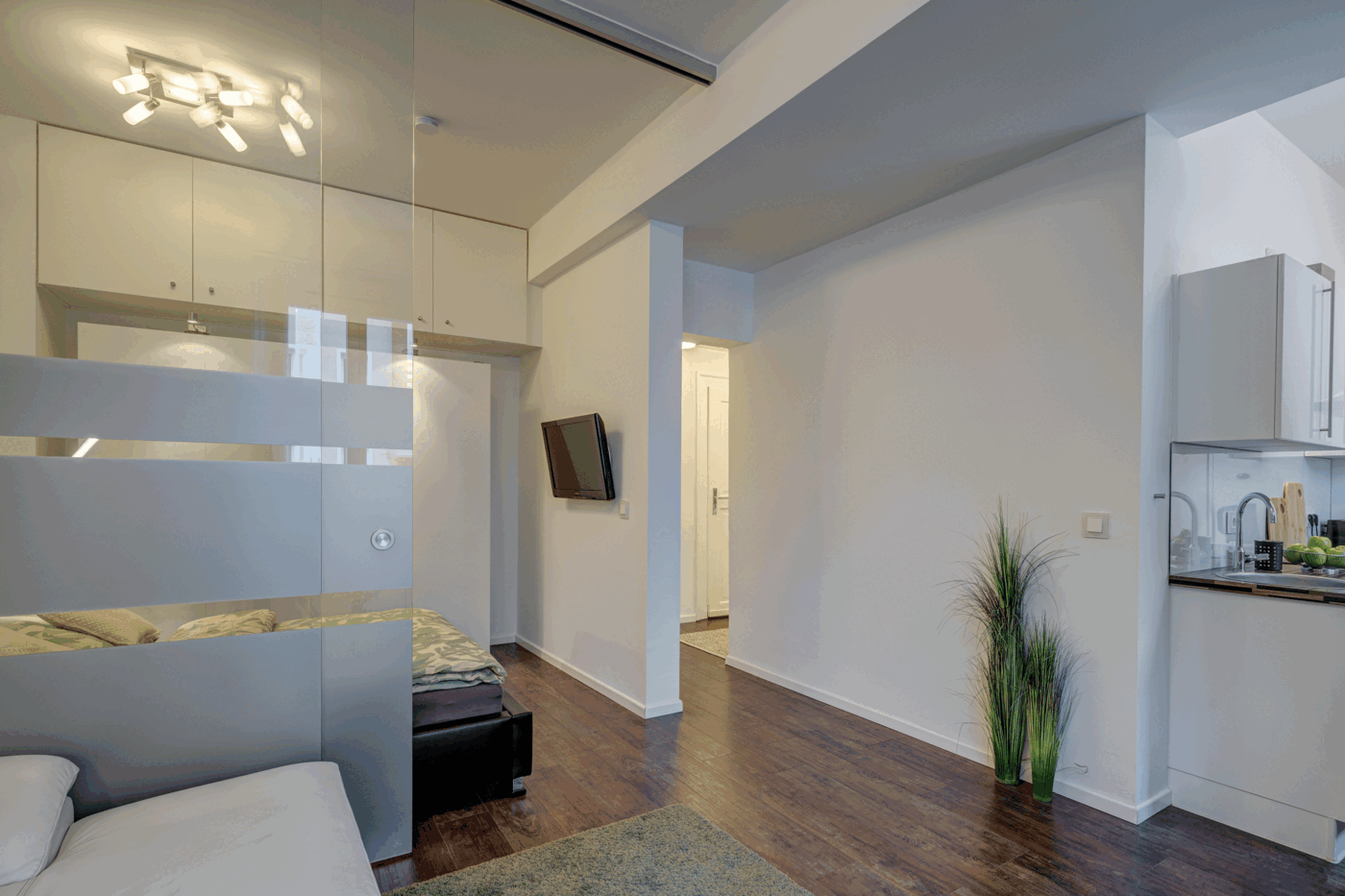 多层公寓 与 1 房间 | München-Neuhausen | 70235 | Blickrichtung Eingang