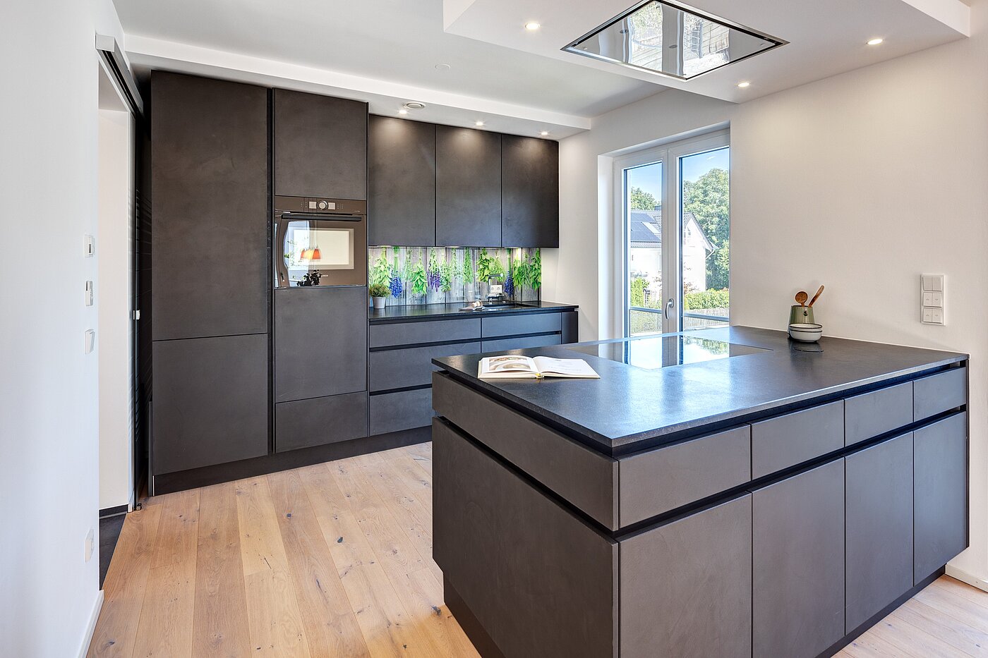 复式公寓 与 4 房间 | München-Obermenzing | 701553 | ...mit freistehender Kochinsel