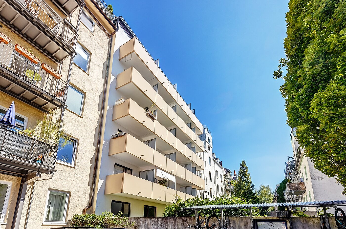 多层公寓 与 1 房间 | München-Isarvorstadt | 2108ML10 | Rückansicht