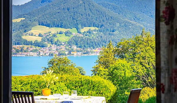 一楼公寓 与 3 房间 | Bad Wiessee | 70053 | Blick auf Bad Wiessee