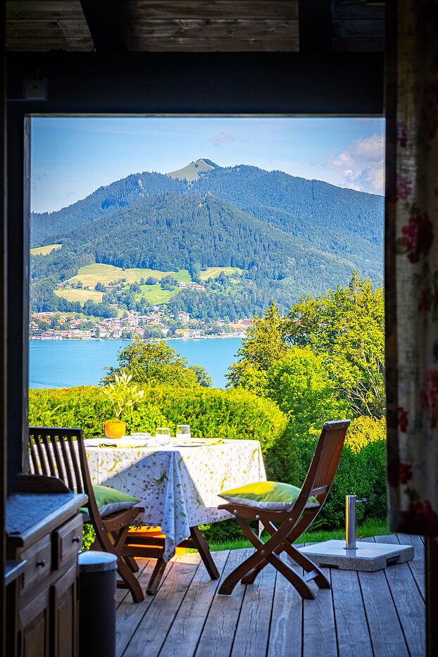 一楼公寓 与 3 房间 | Bad Wiessee | 70053 | Blick auf Bad Wiessee