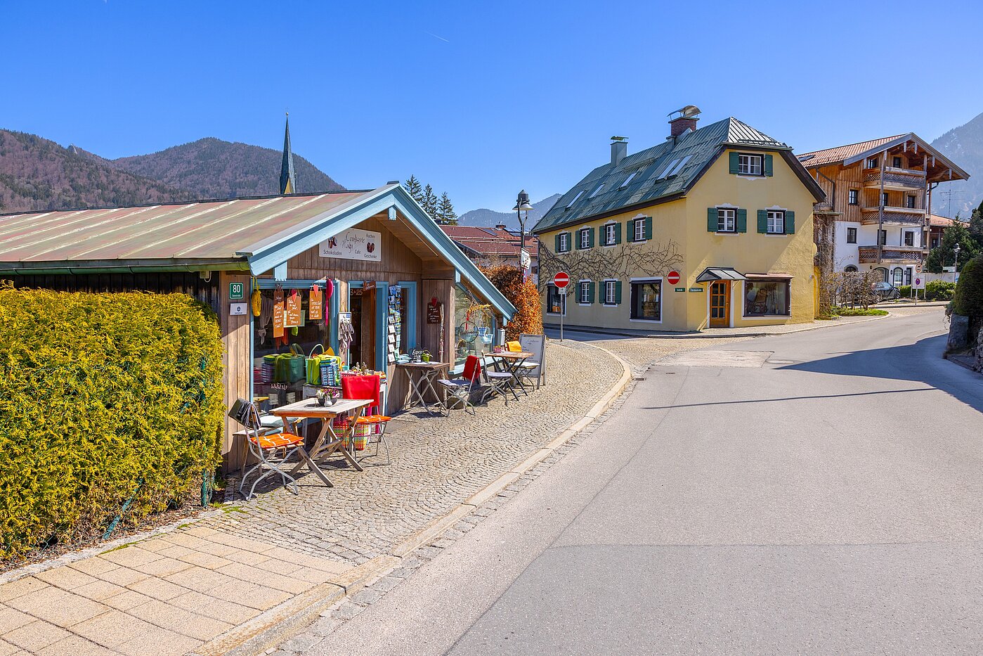 多户住宅 与 11 房间 | Rottach-Egern | 70215 | Eigene Bootshütte