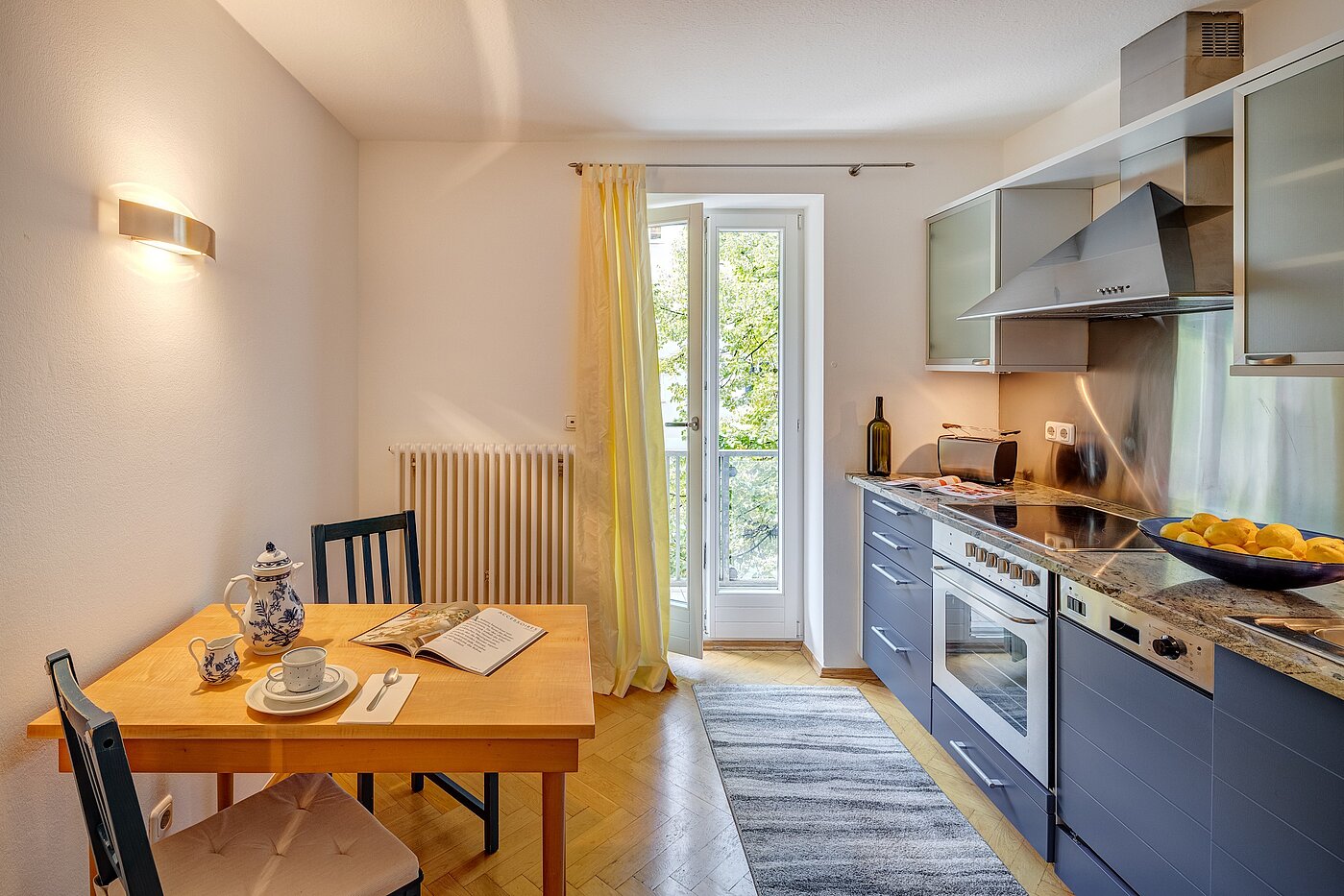 多层公寓 与 3 房间 | München-Schwabing | 2212ML1 | Wohnküche mit...