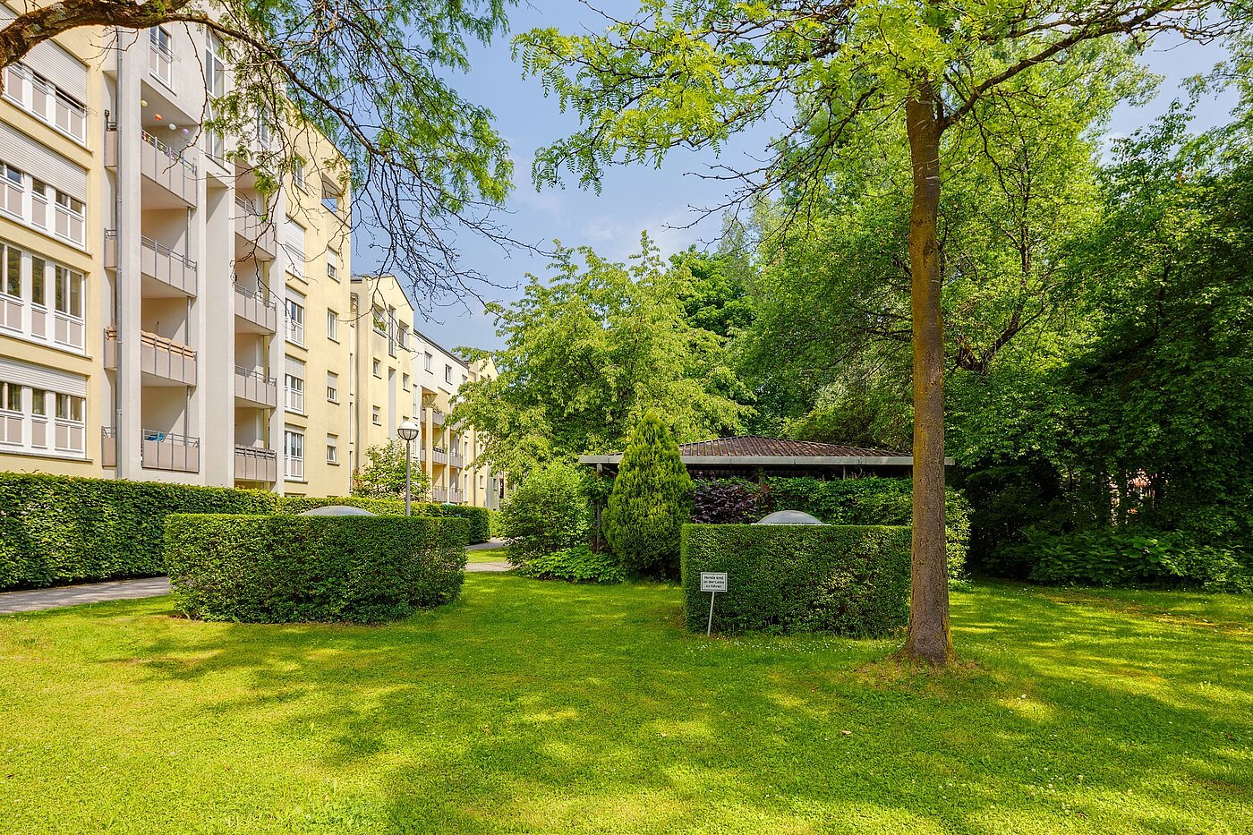 多层公寓 与 1 房间 | München-Schwabing | 2104ML4 | ... mit viel Grün