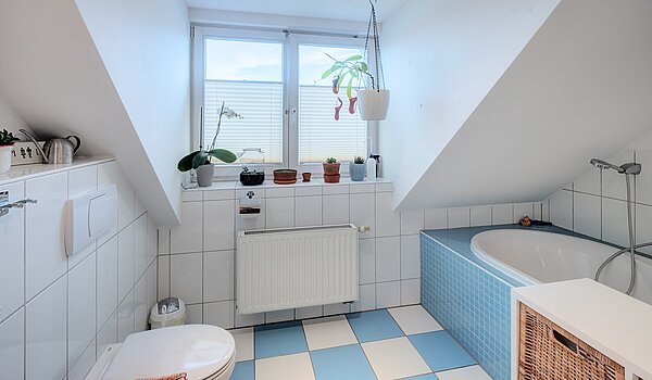 多层公寓 与 5 房间 | München-Neuhausen | 70140 | Tageslichtbad mit...