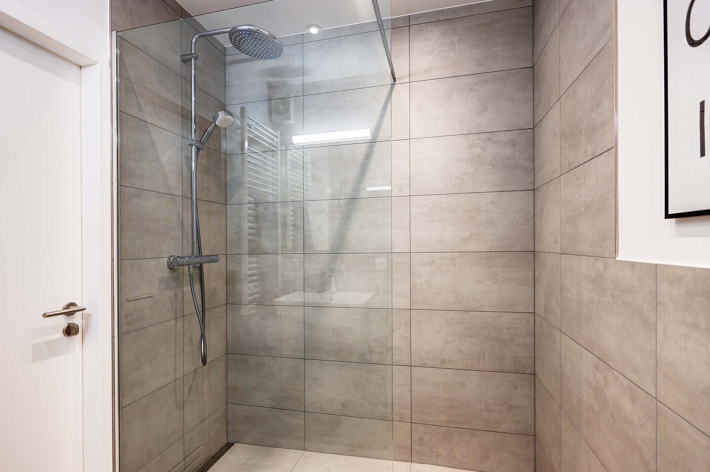多层公寓 与 1 房间 | München-Bogenhausen | 70457 | Walk-In Dusche