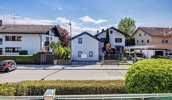 多层公寓 与 3.5 房间 | Bad Aibling | 70442 | Blick vom Südbalkon