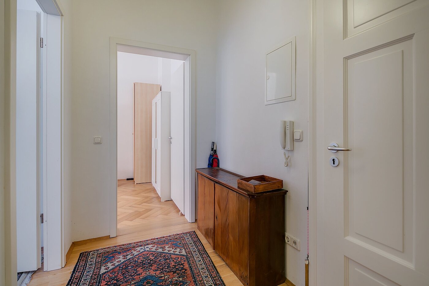 多层公寓 与 2 房间 | München-Haidhausen | 1807ML2 | Diele mit Zugang zum...