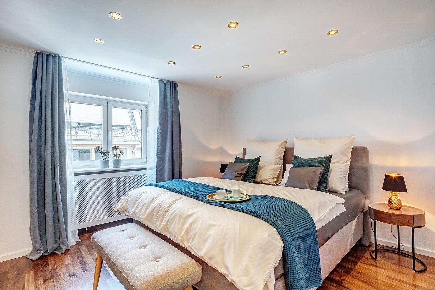 多层公寓 与 2 房间 | München-Schwabing | 70434 | ...Schlafzimmer...